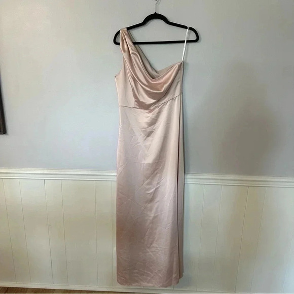 Lovely Maddie Lux Charm Cameo One Shoulder Satin Maxi Dress Size 10R NWOT - Picture 2 of 9